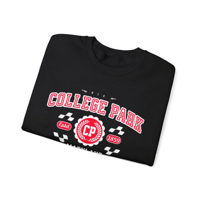 Vintage College Park Maryland Athletic Sports Design varsity sweater Crewneck Sweatshirt - Image 3