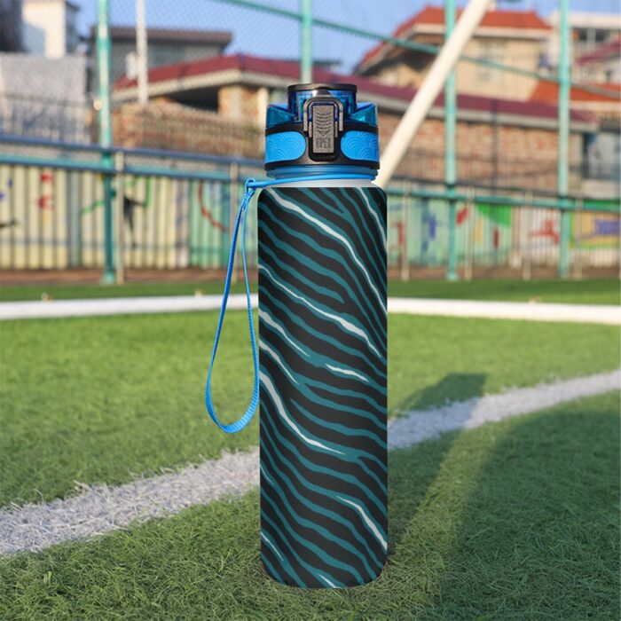 Philadelphia Eagles Zubaz Sport Water Bottle 32oz - Image 2