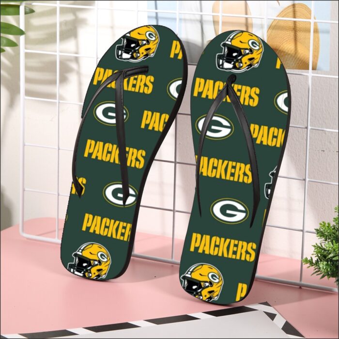 Green Bay Packers All-Over Print Men's Flip Flops - Image 1