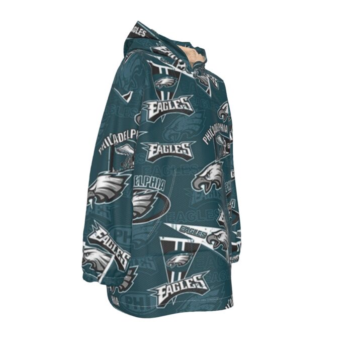 Philadelphia Eagles Zubaz All-Over Print Kid's Sherpa Fleece Hoodie Blanket - Image 3