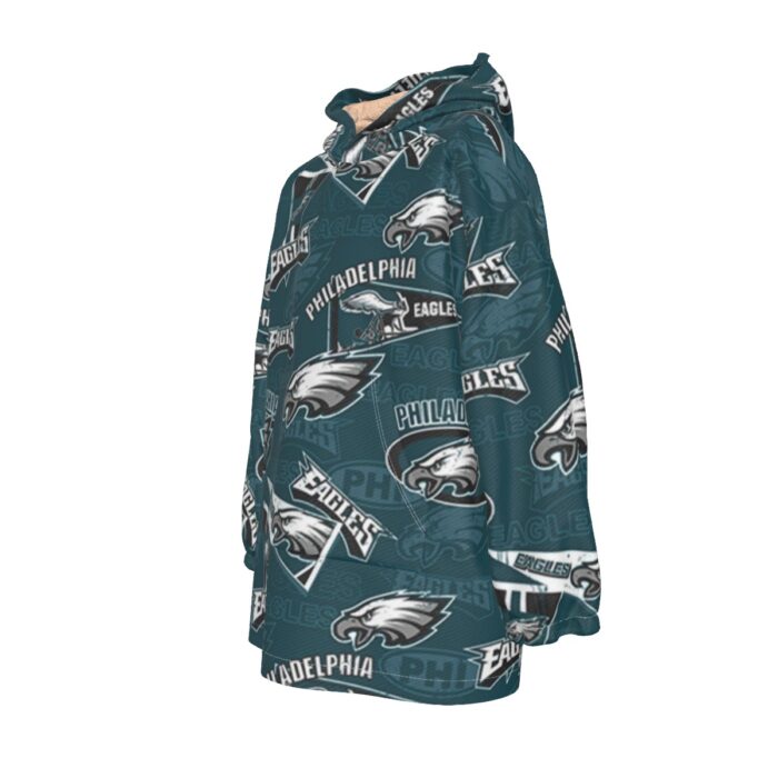 Philadelphia Eagles Zubaz All-Over Print Kid's Sherpa Fleece Hoodie Blanket - Image 4