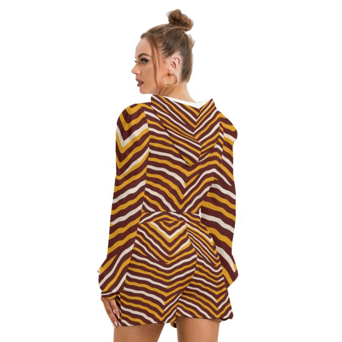 Washington Commanders Zubaz Women's Mirco Fleece Hoodie And Shorts Set - Image 4