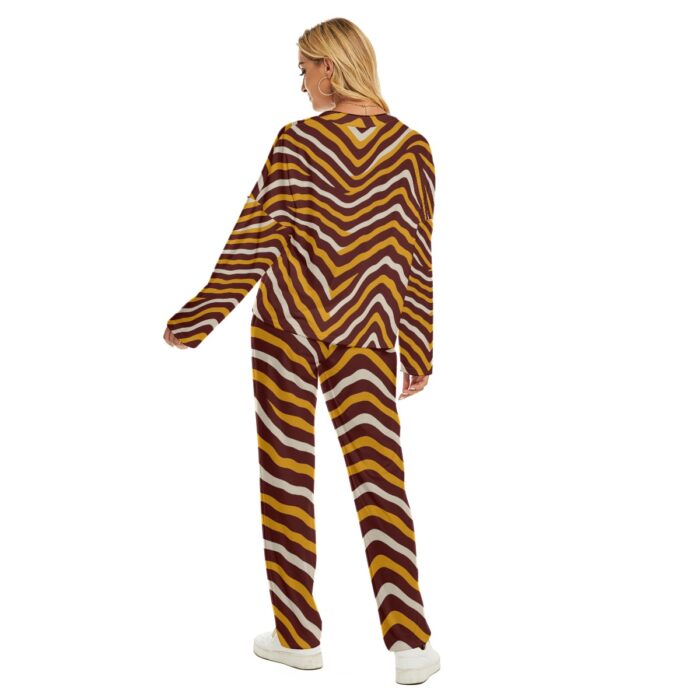 Washington Commanders Zubaz Women's Pajama Suit - Image 4