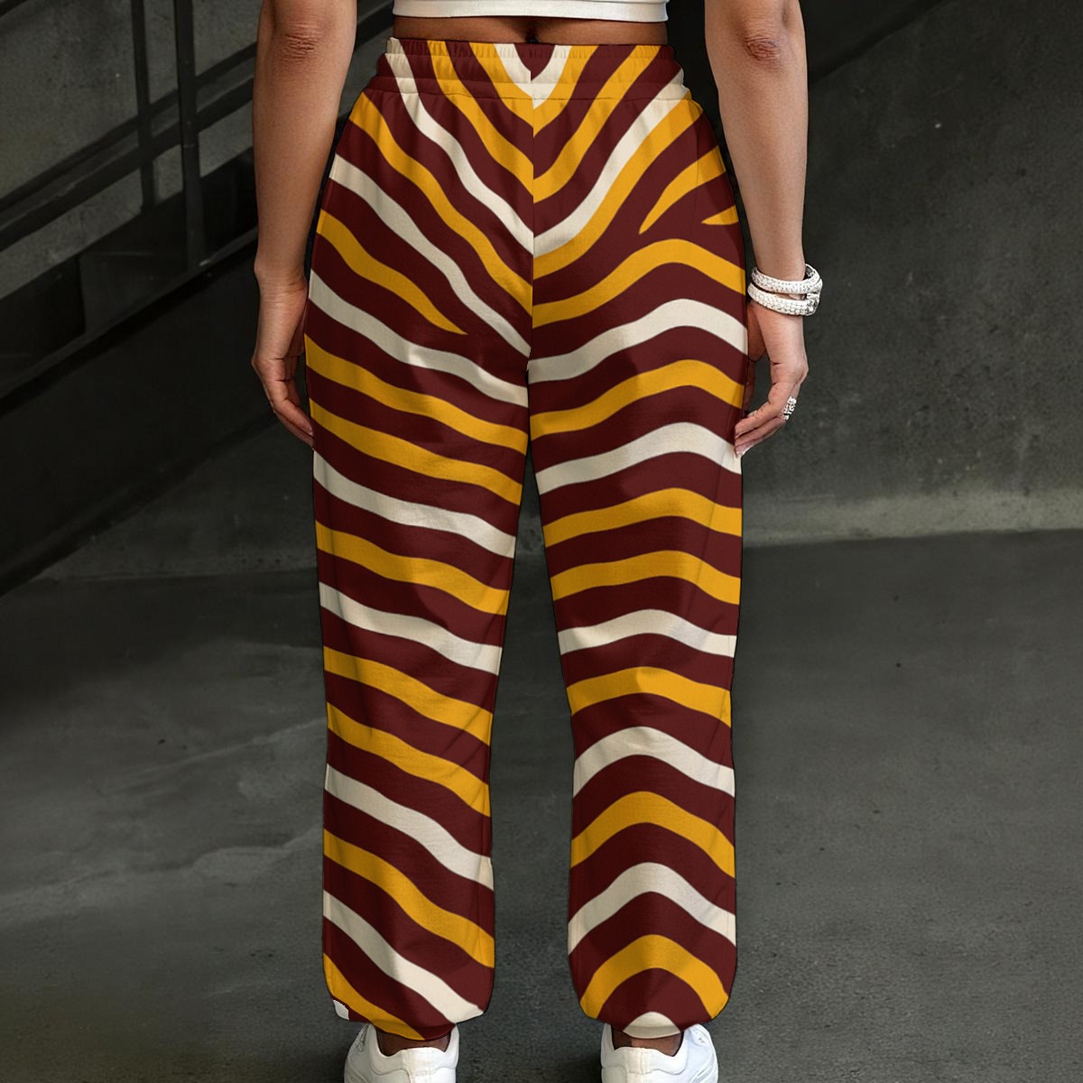 Washington Commanders Zubaz Women's Sweatpants - Image 2