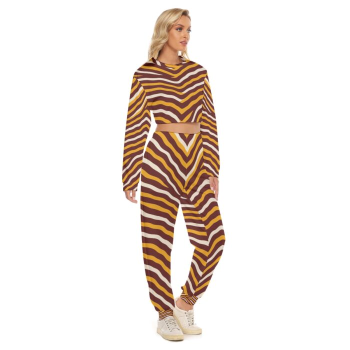 Washington Commanders Zubaz Women's Crop Sweatshirt Suit - Image 2