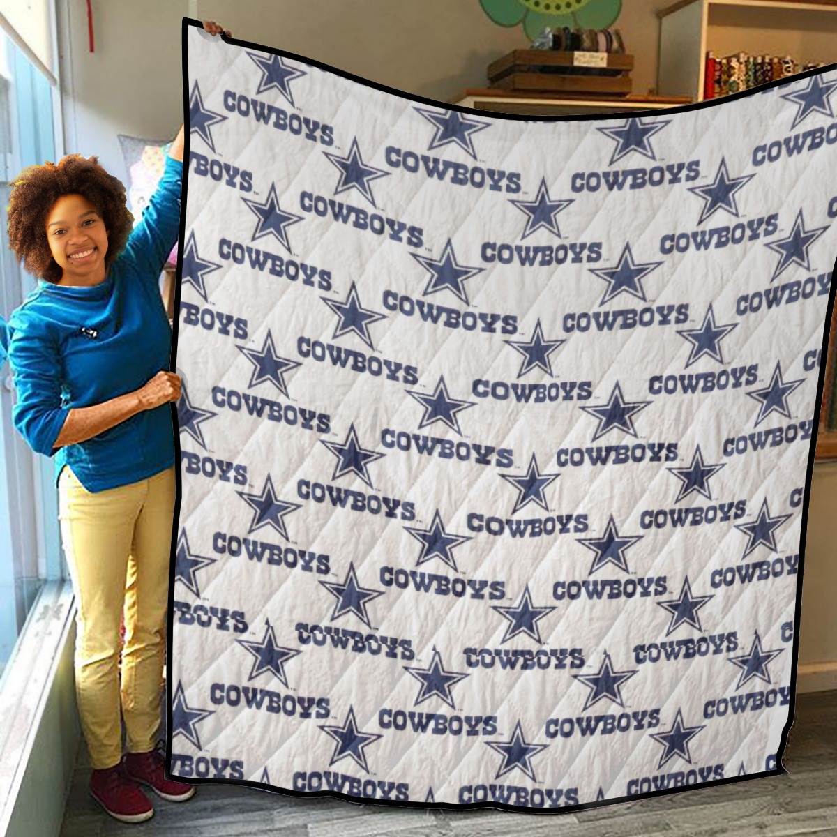 Dallas Cowboys Zubaz Lightweight & Breathable Quilt With Edge-wrapping Strips