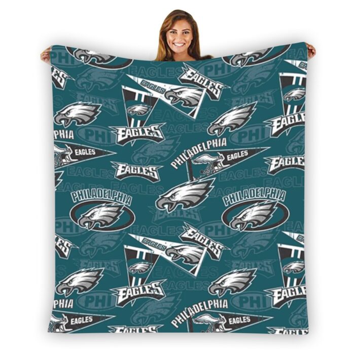 Philadelphia Eagles Zubaz Single-Side Printing Flannel Blanket - Image 5