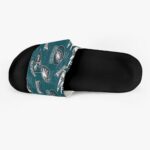 Philadelphia Eagles Zubaz Men's Velcro Slippers - Image 7