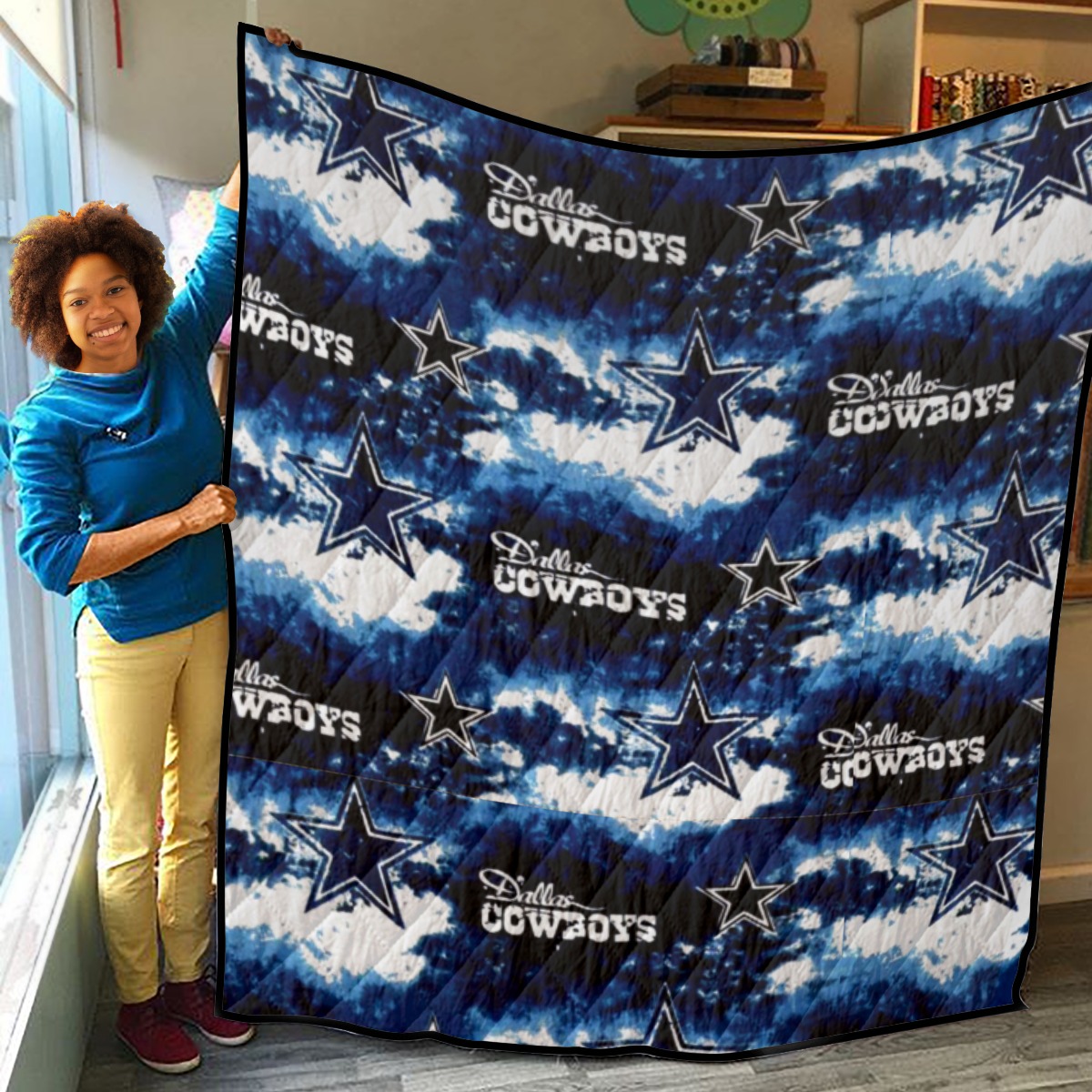 Dallas Cowboys Zubaz Lightweight & Breathable Quilt With Edge-wrapping Strips