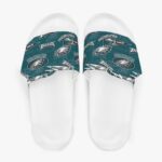 Philadelphia Eagles Zubaz Men's Velcro Slippers - Image 10