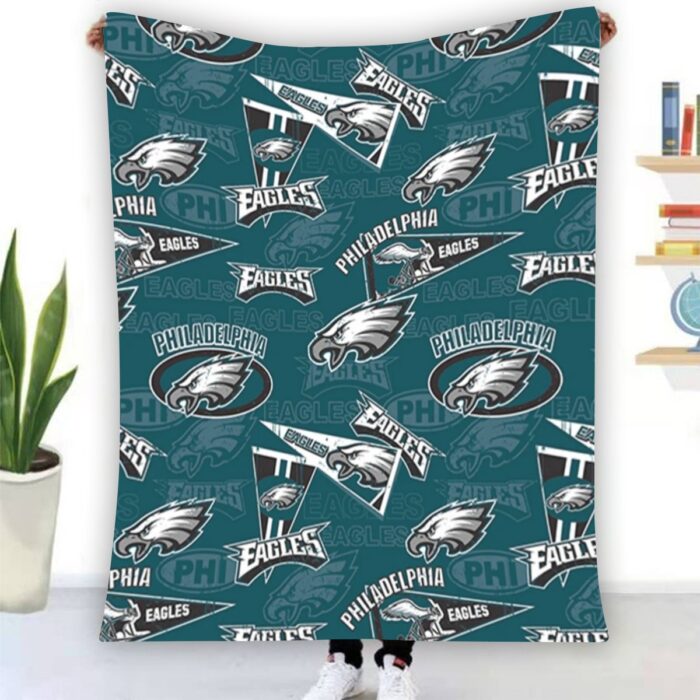 Philadelphia Eagles Zubaz Single-Side Printing Flannel Blanket - Image 3