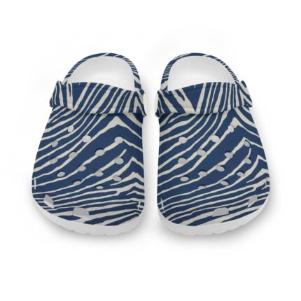 Dallas Cowboys Zubaz Children's Hole Shoes