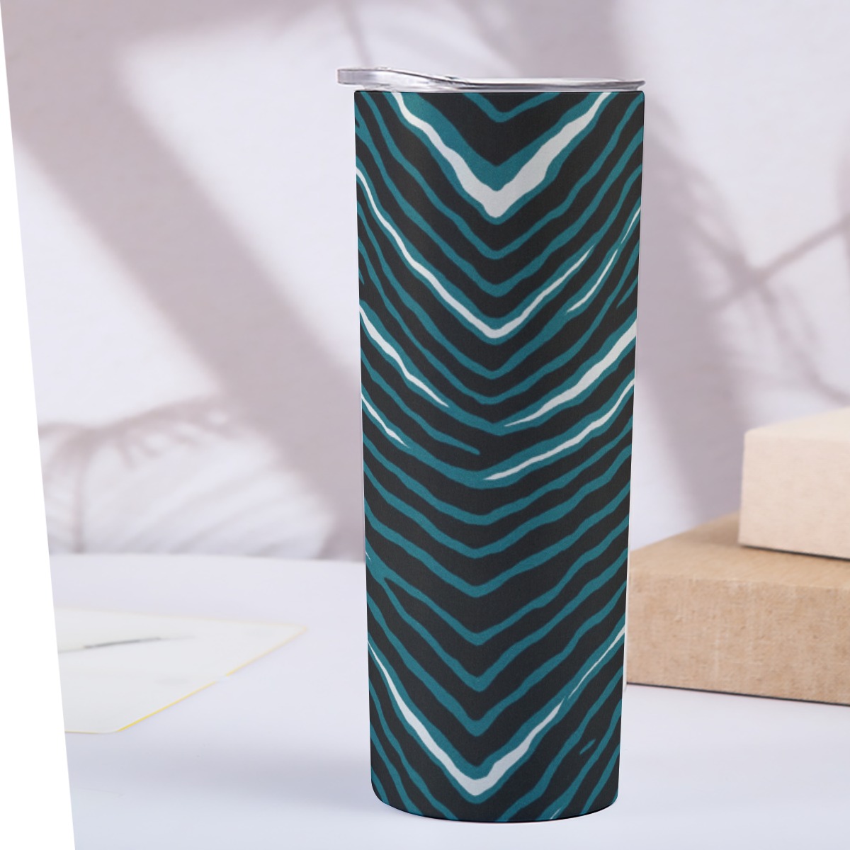 Philadelphia Eagles Zubaz Custom 20OZ Straight Cup With Sliding Lid For The USA - Image 5