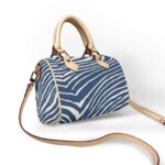 Dallas Cowboys Zubaz Classic Barrel-Shaped PU Leather Handbag - Image 5