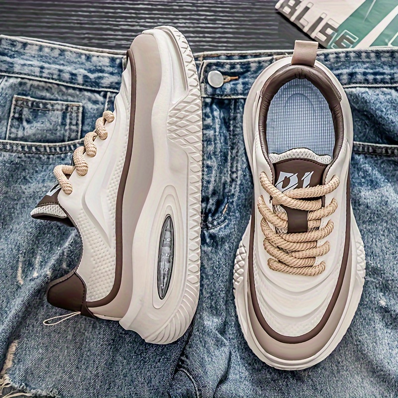 Men's Lightweight Breathable Low-Top Running Shoes