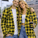 Iowa Hawkeyes Casual Flat Lapel Collar Blazer – Black and Gold